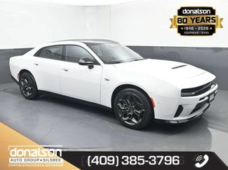 New 2026 Dodge Charger R/T w/ Driver Convenience Group AWD/4WD video 1