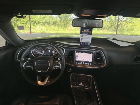 Used 2016 Dodge Challenger SXT Plus RWD image 27
