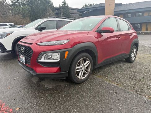 Used 2019 Hyundai Kona SE image 1