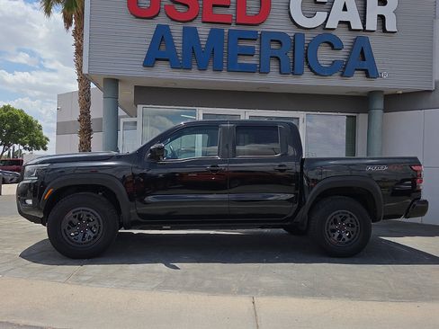 Used 2026 Nissan Frontier PRO-4X AWD/4WD image 3