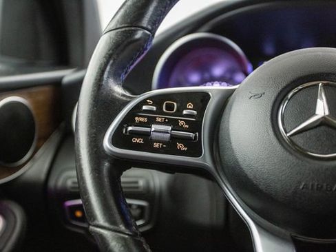 Used 2020 Mercedes-Benz GLC 300 4MATIC w/ Parking Assistance Package image 49