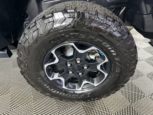 Used 2023 Jeep Wrangler Unlimited Rubicon 4xe w/ Steel Bumper Group image 5