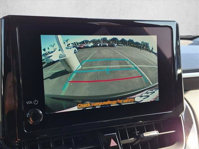 Certified 2026 Toyota Corolla Cross LE FWD image 15