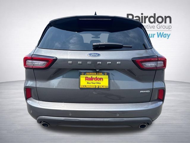 Used 2023 Ford Escape ST-Line w/ Tech Pack #1 AWD/4WD image 10