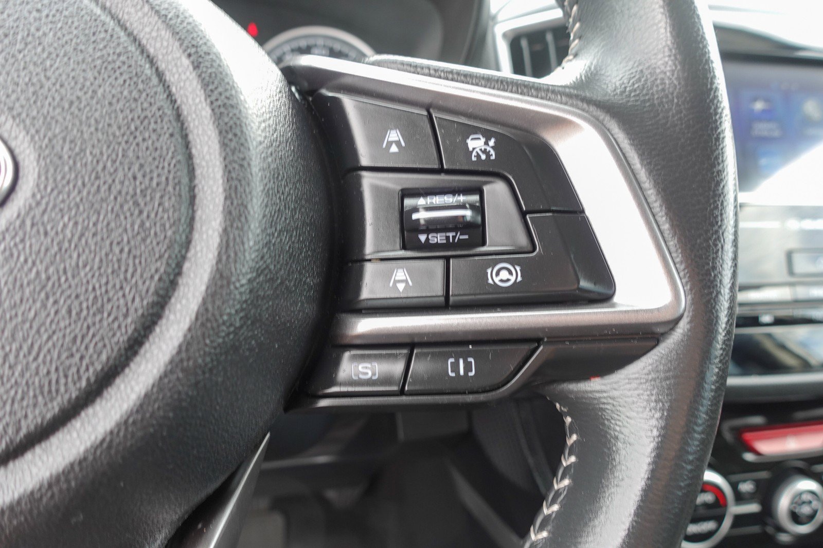 Certified 2024 Subaru Forester Premium AWD/4WD image 16