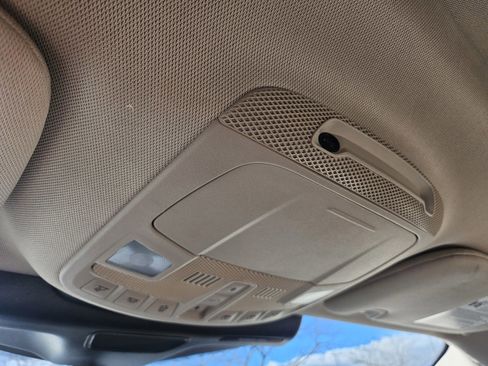 Used 2022 Lincoln Nautilus Reserve w/ Equipment Group 201A image 15