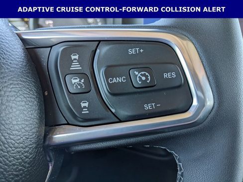 Certified 2025 Jeep Wrangler Unlimited Sahara AWD/4WD image 13