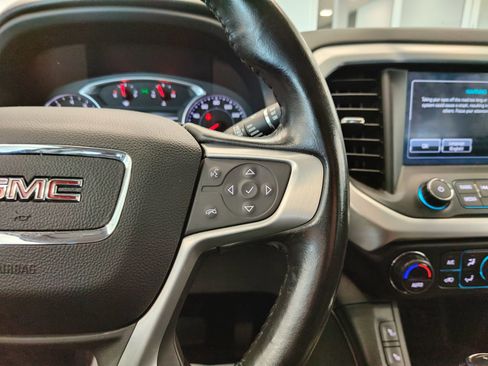 Used 2019 GMC Acadia SLE w/ Driver Alert Package I FWD image 18