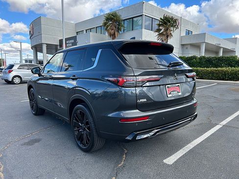 New 2026 Mitsubishi Outlander SE FWD image 7