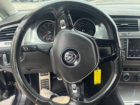Used 2017 Volkswagen Golf Alltrack S AWD/4WD image 14
