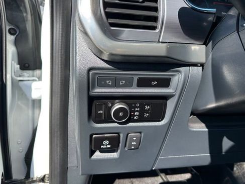 Used 2023 Ford F150 Lariat w/ Equipment Group 502A High AWD/4WD image 20