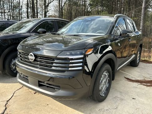 New 2026 Nissan Kicks SV w/ Charging Package image 1