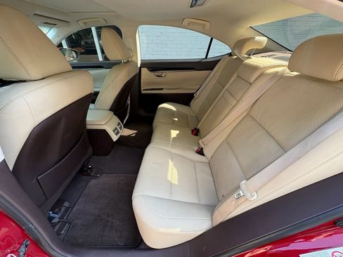 Used 2016 Lexus ES 350 FWD image 21