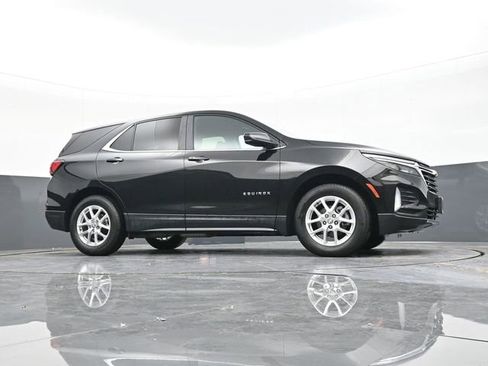 Used 2024 Chevrolet Equinox LT image 48