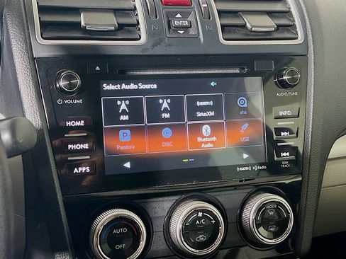 Used 2018 Subaru Forester 2.5i Premium AWD/4WD image 13