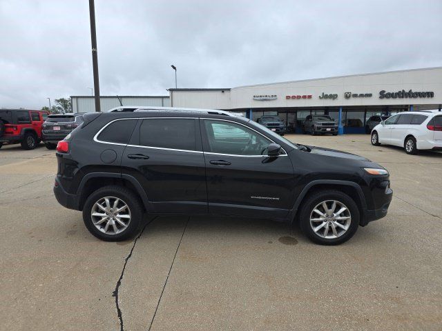 Used 2014 Jeep Cherokee Limited w/ Technology Group AWD/4WD image 9
