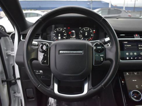 Used 2020 Land Rover Range Rover Evoque SE image 17