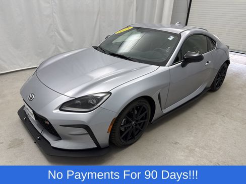 Used 2024 Toyota GR86 Premium RWD image 6
