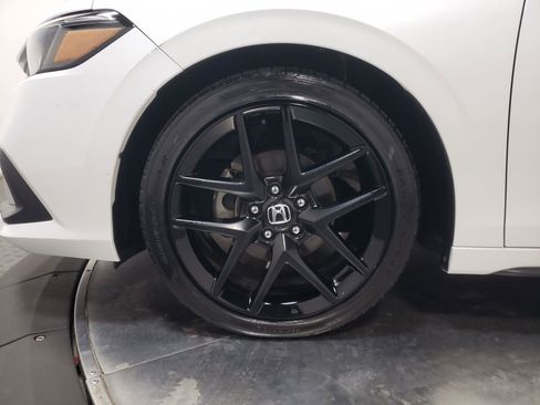 Certified 2024 Honda Civic Sport image 18