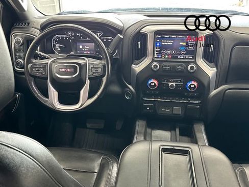 Used 2020 GMC Sierra 1500 SLT image 30
