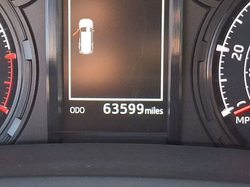 Certified 2021 Toyota 4Runner SR5 Premium w/ Moonroof Package image 24