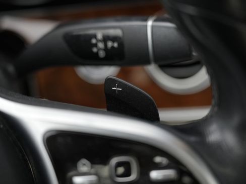 Used 2019 Mercedes-Benz E 300 4MATIC image 51