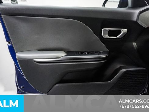 Used 2025 Kia K4 LXS image 45