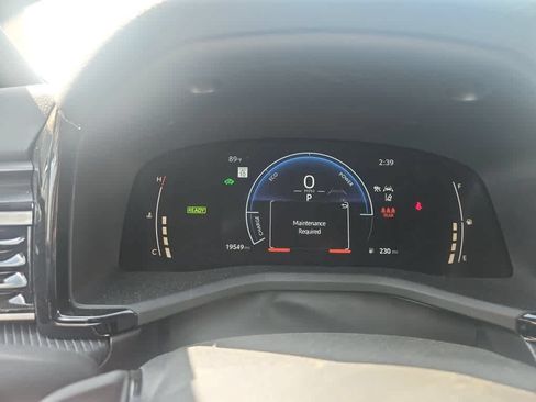 Used 2026 Toyota Camry SE FWD image 18