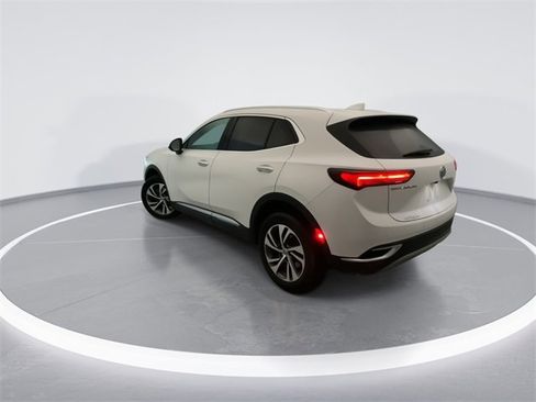 Used 2023 Buick Envision Essence image 2