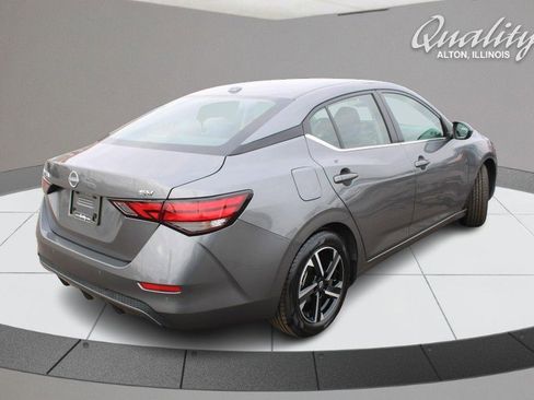 Used 2024 Nissan Sentra SV image 4