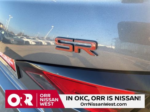 Used 2025 Nissan Altima 2.5 SR image 11