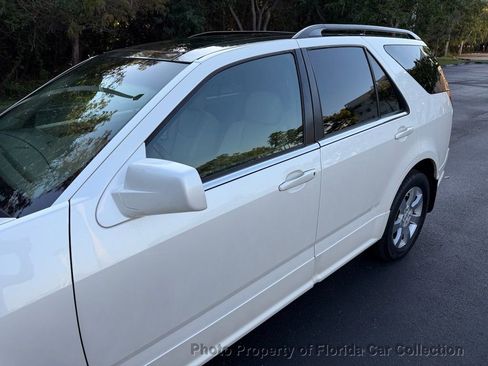 Used 2006 Cadillac SRX w/ Drivers Level One Package image 24