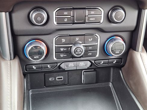 Certified 2023 Chevrolet Tahoe LT image 18