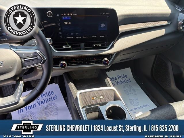 Used 2025 Chevrolet Equinox LT w/ Convenience Package II FWD image 19
