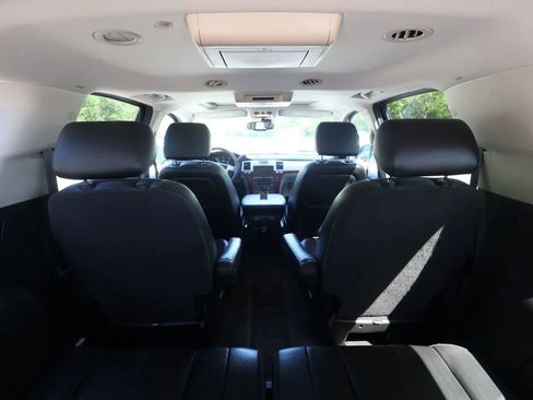Used 2008 Cadillac Escalade ESV AWD image 19