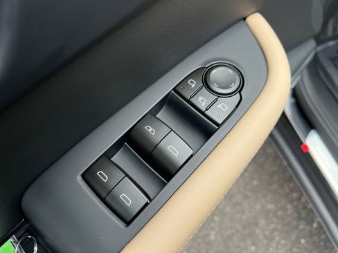 New 2026 Buick Enclave Preferred w/ Power Package image 12