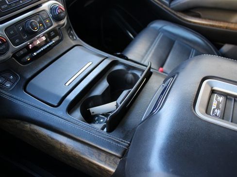 Used 2019 GMC Yukon Denali w/ Denali Ultimate Package image 30