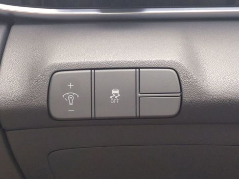 New 2026 Hyundai Elantra Sport image 24