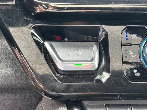 Used 2024 GMC Sierra 1500 AT4 w/ AT4 Premium Package AWD/4WD image 35