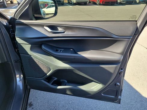 New 2025 Jeep Grand Cherokee Laredo image 39