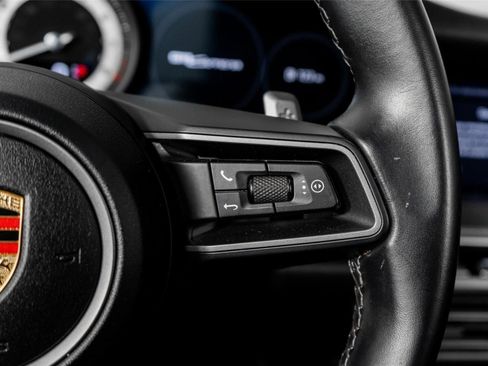Used 2022 Porsche 911 Carrera image 41