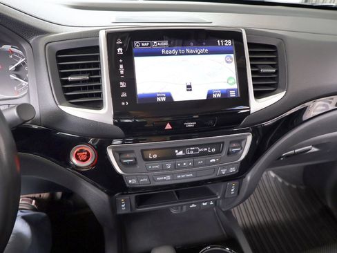 Used 2019 Honda Ridgeline RTL-E image 45