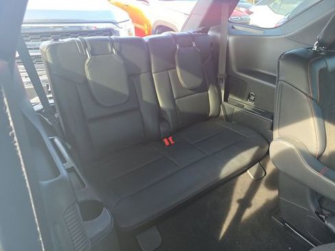 Used 2025 Ford Explorer ST w/ Sun And Sound Package AWD/4WD image 16