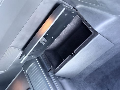 Used 2015 Mercedes-Benz SL 63 AMG image 21