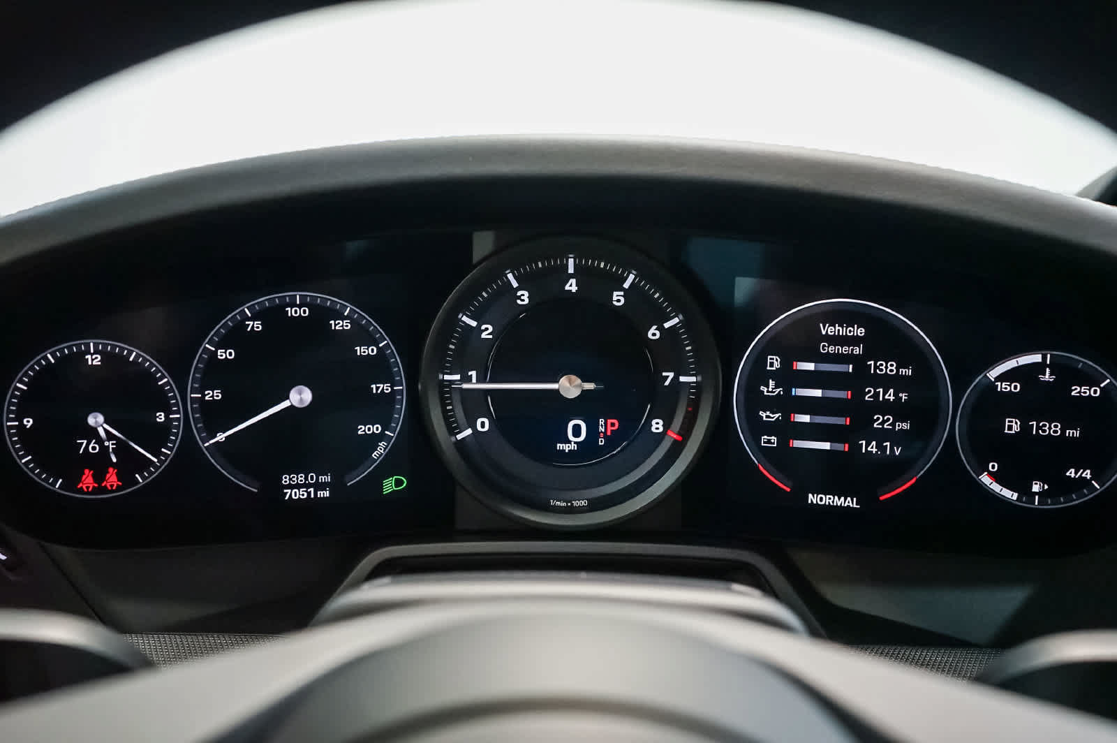Certified 2022 Porsche 911 Carrera RWD image 28