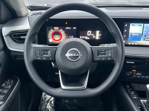 New 2026 Nissan Kicks SV w/ Cold Weather Package FWD image 19