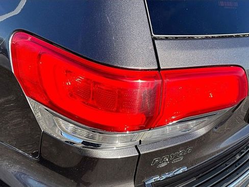 Used 2019 Jeep Grand Cherokee Limited w/ Trailer Tow Group IV image 23