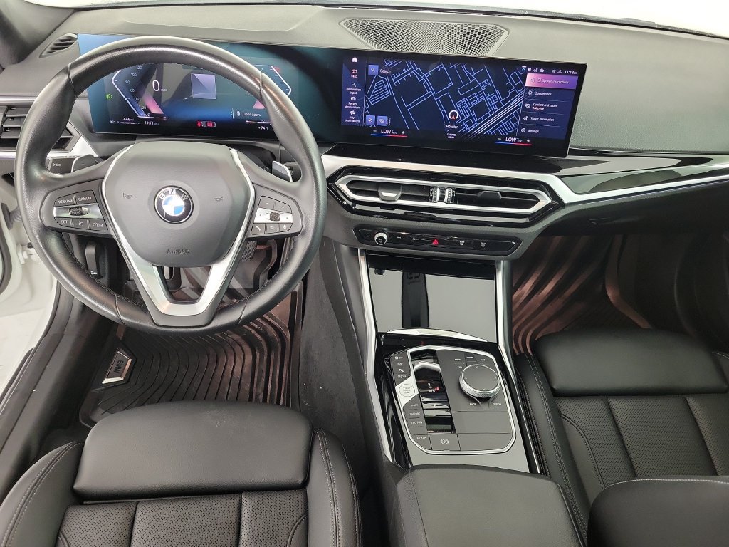 Used 2023 BMW 330i Sedan w/ Parking Assistance Package RWD image 14