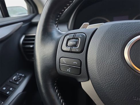 Used 2018 Lexus NX 300h AWD image 22