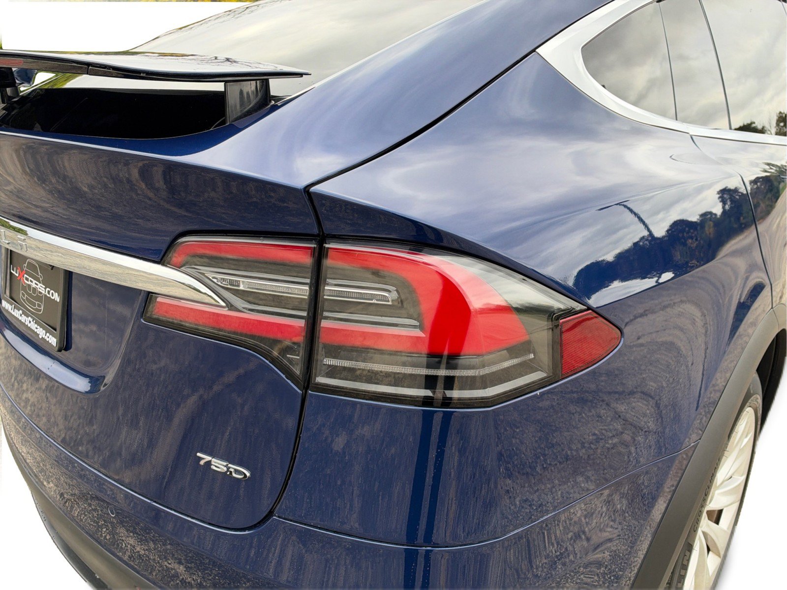 Used 2017 Tesla Model X 75D AWD/4WD image 32